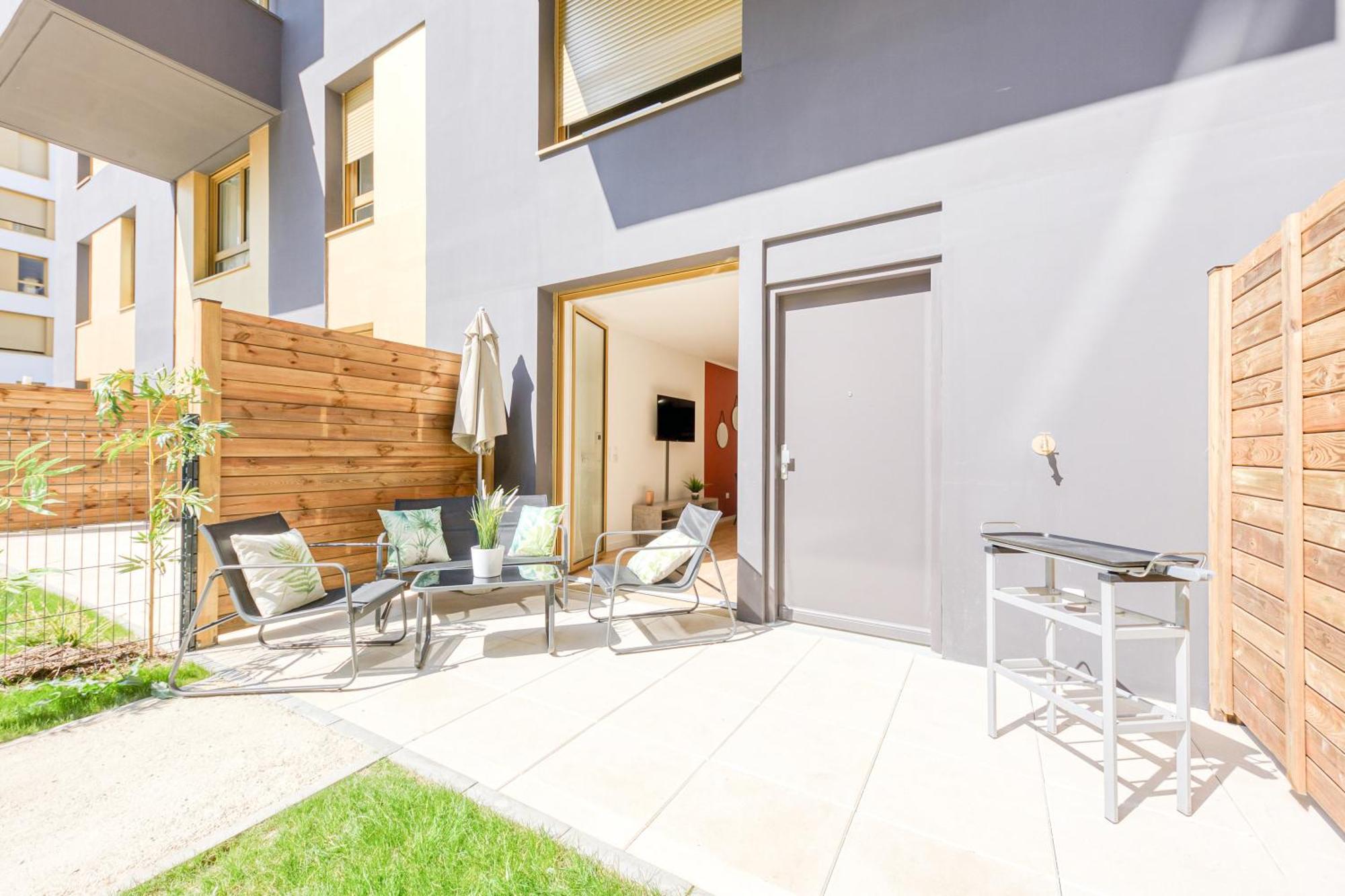 Massy Serenity - 64M2, Terrace, Balcony, Parking Eksteriør billede